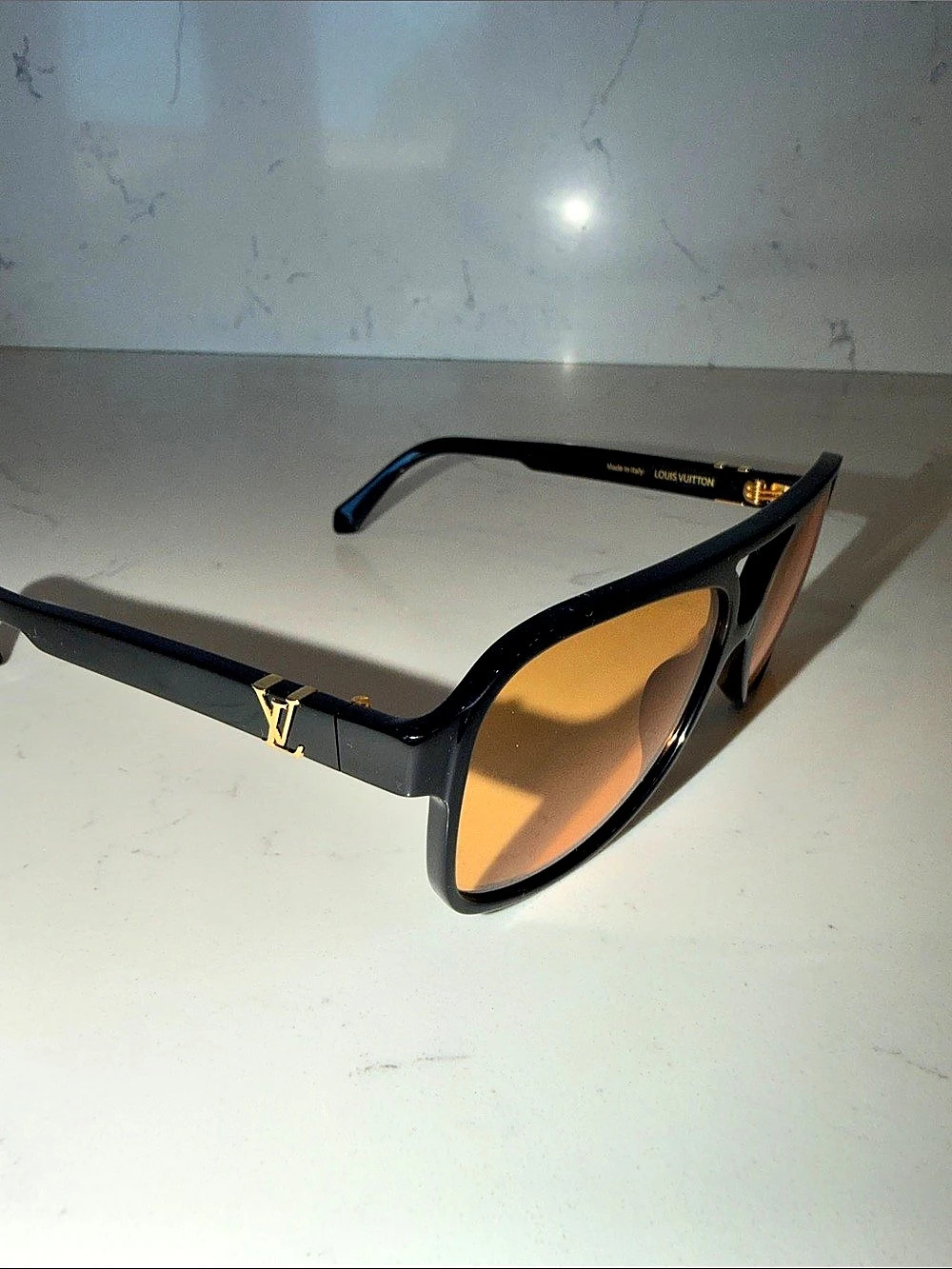 Louis Vuitton LV Z2867U Sunglasses Black & Orange
